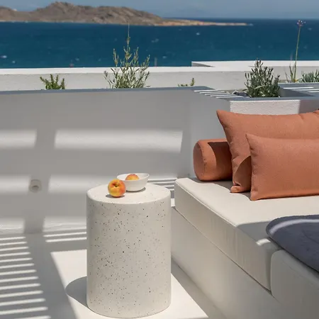 Aegean Colors Paros ホテル ナウサ