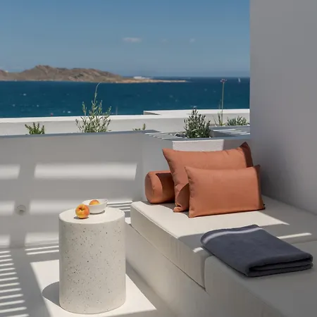 Aegean Colors Paros מלון נאוסה